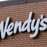 do wendy's stores accept apple pay